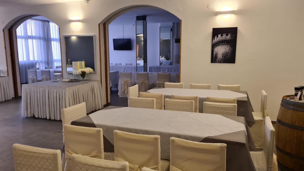 Peda Hotel Ristorante Pizzeria Colletorto Eksteriør billede